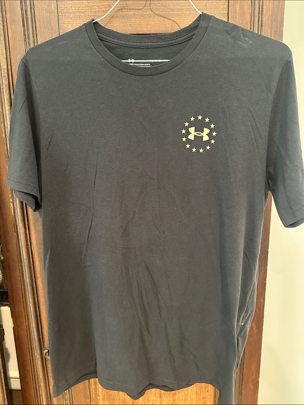 Under Armour Black Short Sleeve Crew with Gold Logo large